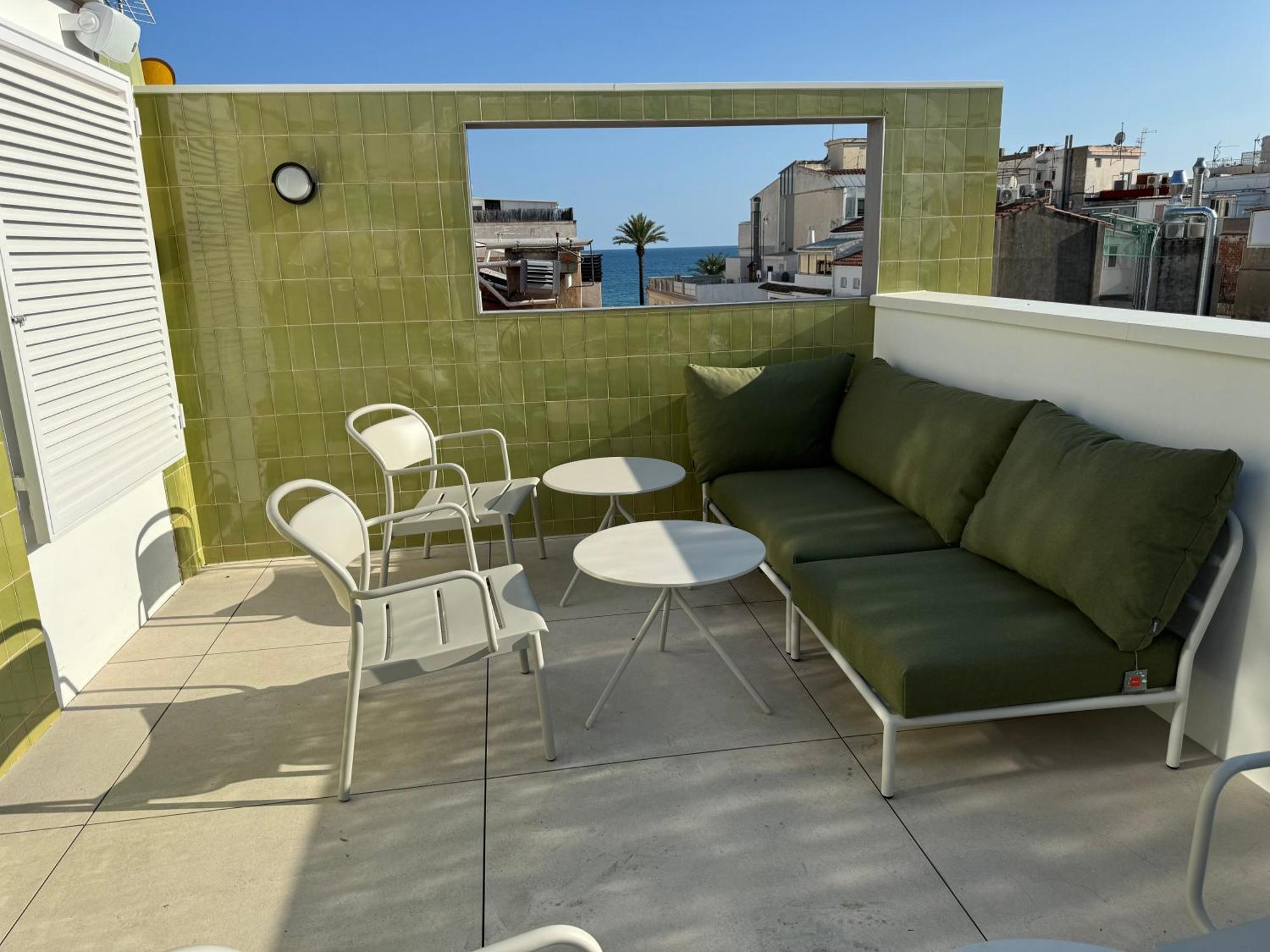 Alenti Sitges Hotel Exterior foto